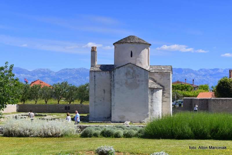 Nin romantyczne miasto w Europie 11