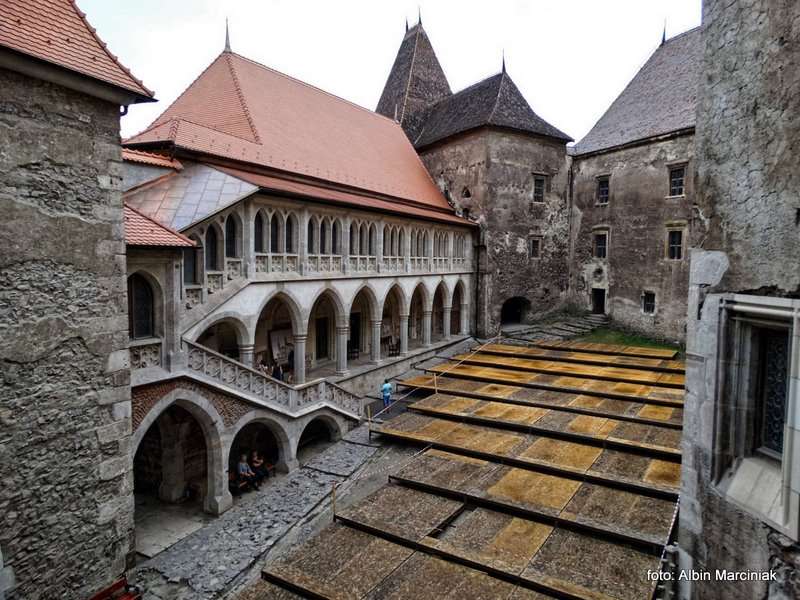 Zamek Hunedoara 21