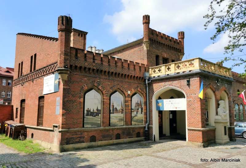 Celestat Bractwo Kurkowe 12