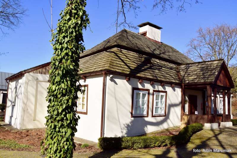 Muzeum Wsi Kieleckiej Dworek Laszczykow 4