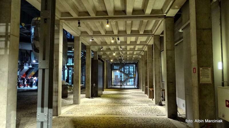 Muzeum Powstania Warszawskiego 1