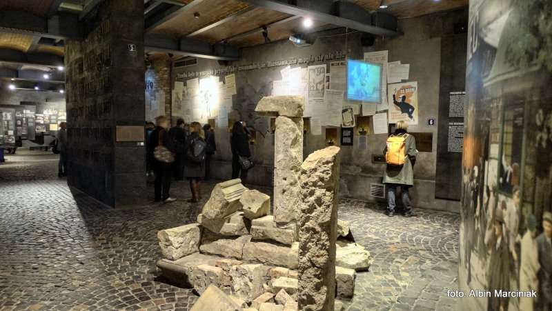 Muzeum Powstania Warszawskiego 31