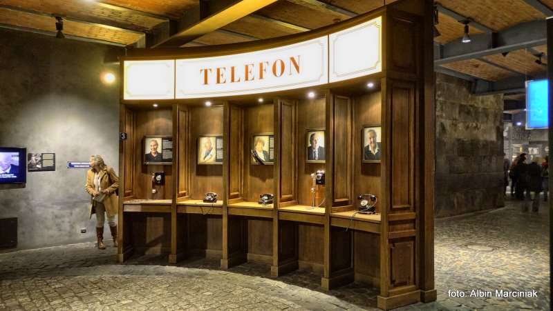 Muzeum Powstania Warszawskiego 37