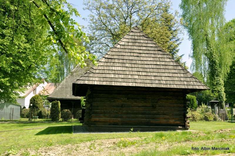 Zespol budownictwa drewnianego na Woli Justowskiej w Krakowie 1