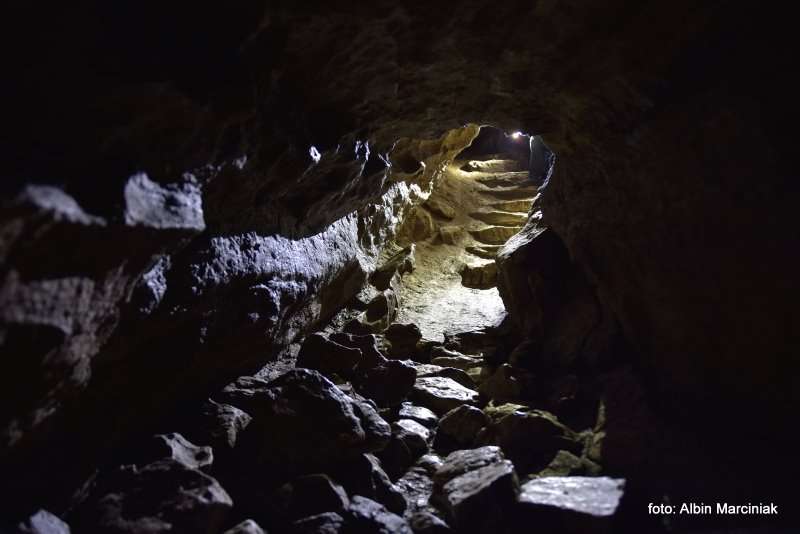 Jaskinia Radochowska 11