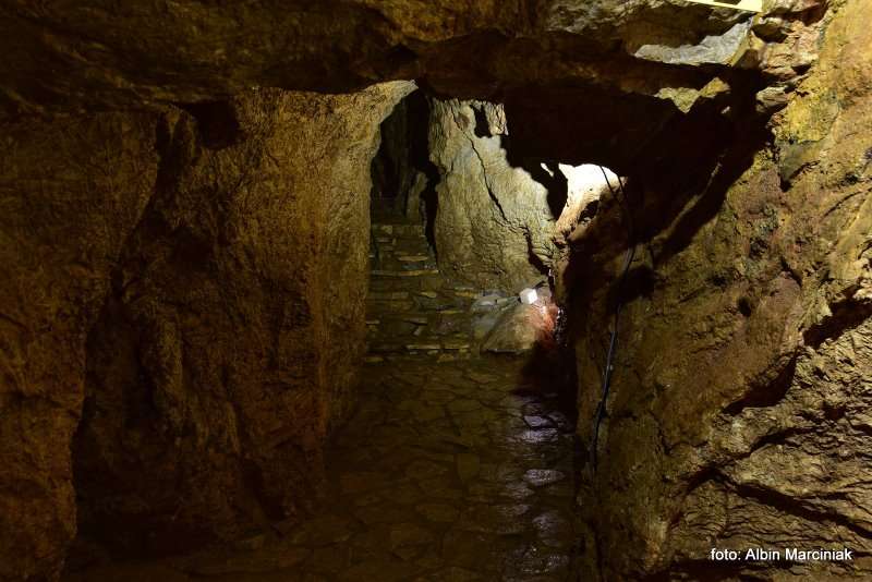 Jaskinia na Kadzielni Kielce 6