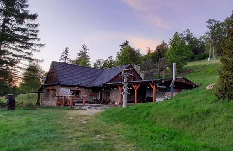 Chatka na Rogaczu schronisko