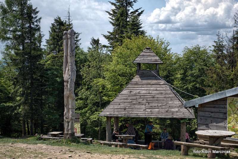 Schronisko na Luboniu Wielkim 4