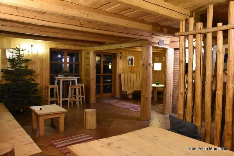 Schronisko Górskie PTTK na Hali Ornak 18