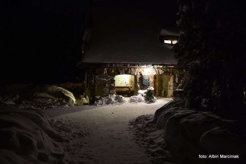 Schronisko Górskie PTTK na Hali Ornak 8