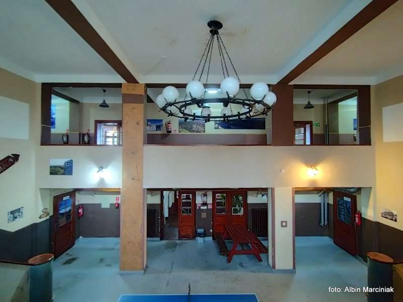 Schronisko Odrodzenie 9