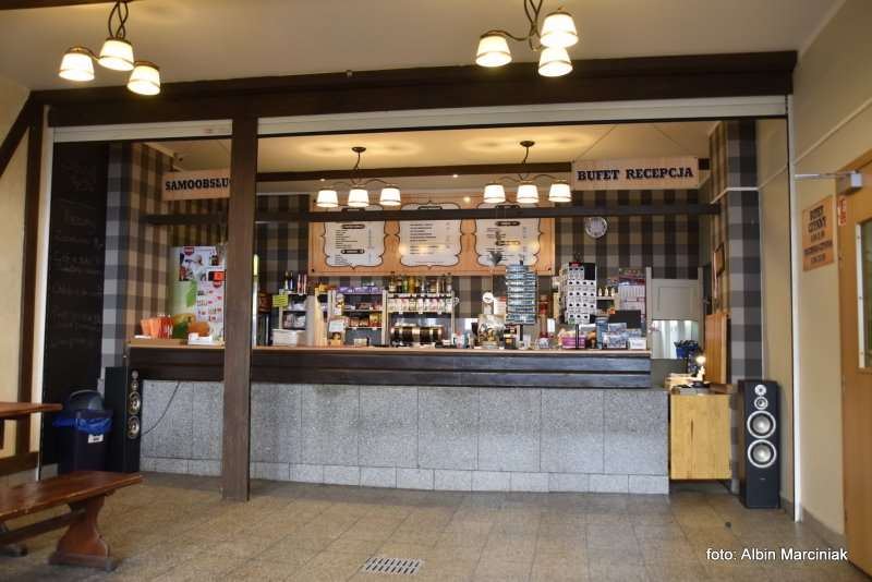 schronisko na Hali Szrenickiej 8