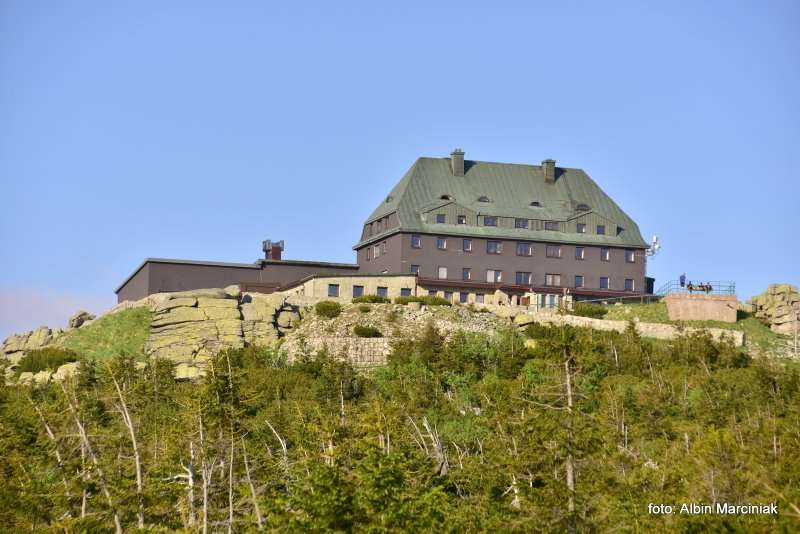 schronisko na Szrenicy 16