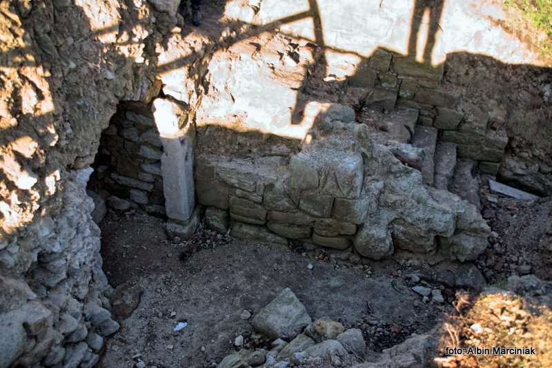  Zamek w Melsztynie 10