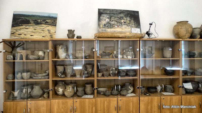 Zamek i dworek w Branicach 11