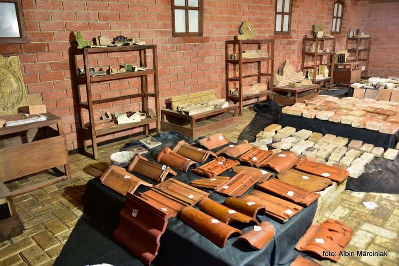 Zamek w Łucku podziemia Podole Ukraina 2019 3