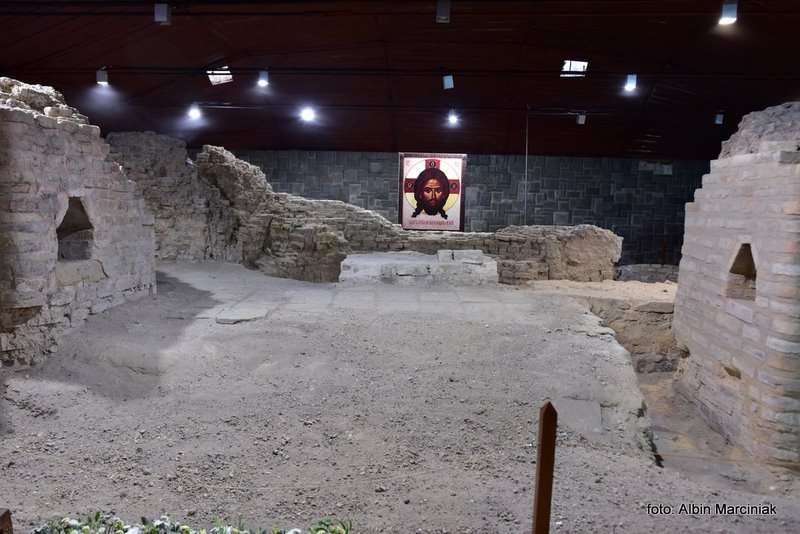 Zamek w Łucku podziemia Podole Ukraina 2019 6