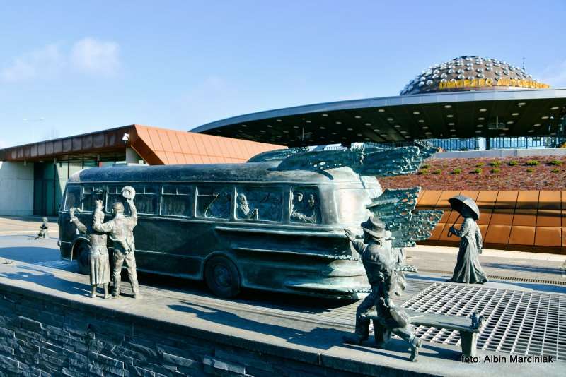 Dworzec Autobusowy w Kielcach UFO 11