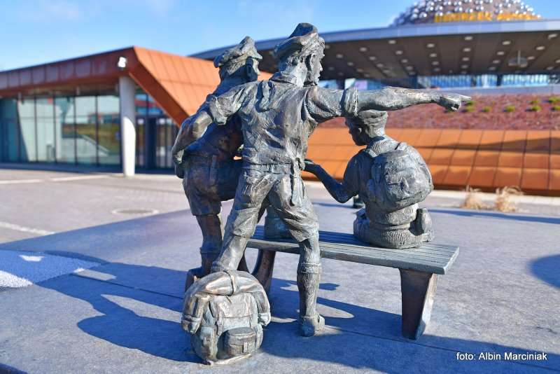 Dworzec Autobusowy w Kielcach UFO 14