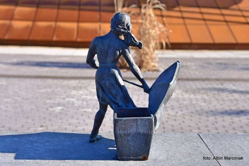 Dworzec Autobusowy w Kielcach UFO 20