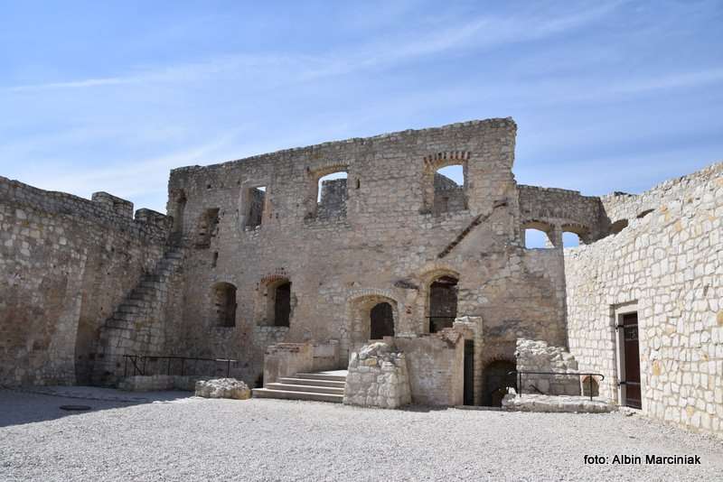 Zamek w Kazimierzu Dolnym 11
