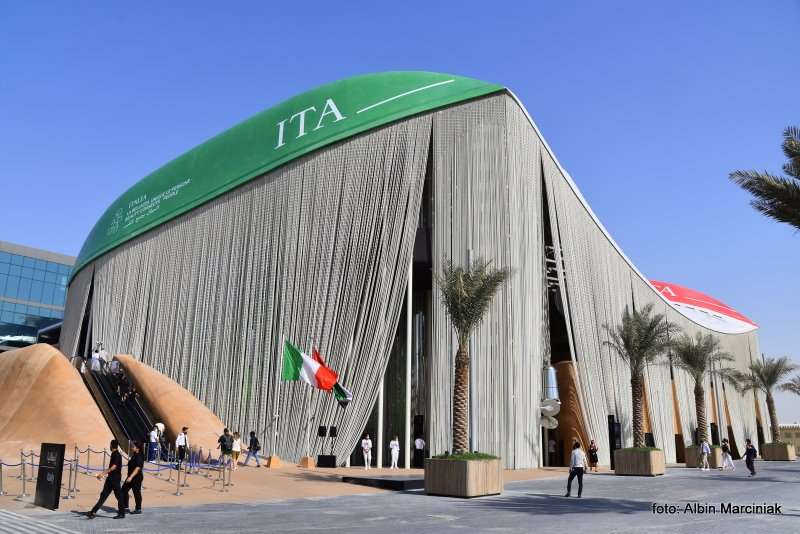 Dubai Expo 2020 United Arab Emirates Italia camp 6